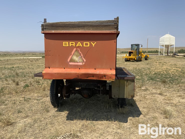 brady-512-image-6