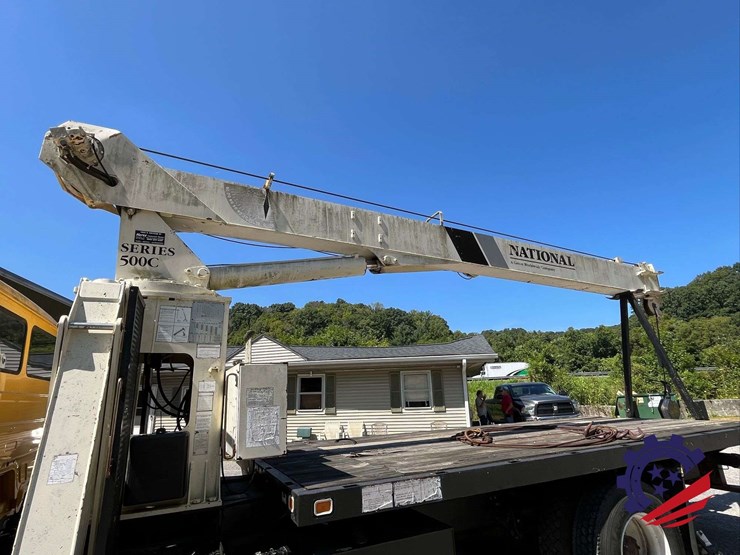 1999-freightliner-fl70-image-20