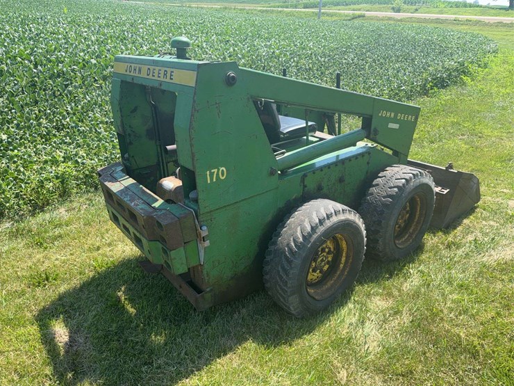 john-deere-170-image-5