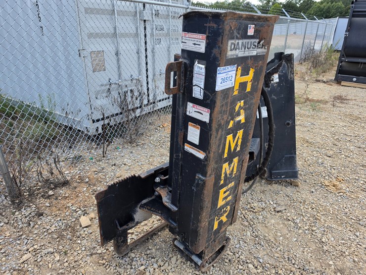 #26512-•-danuser-hydraulic-drop-hammer-skid-steer-attachment-image-3