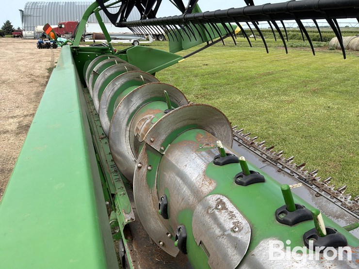 2009-john-deere-630f-image-18