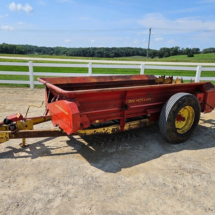 NEW HOLLAND 512