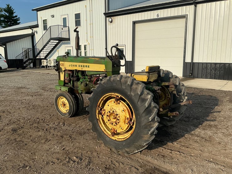 1959-john-deere-430-image-3
