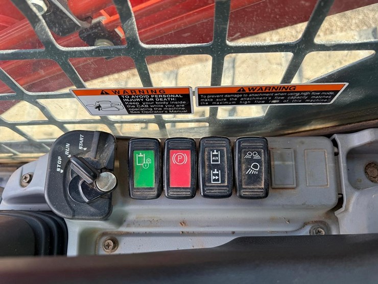 2022-kubota-svl75-2-image-23