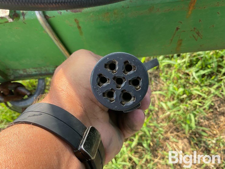 john-deere-637-image-10