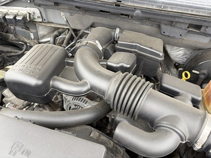 2009-ford-f150-xl-image-12