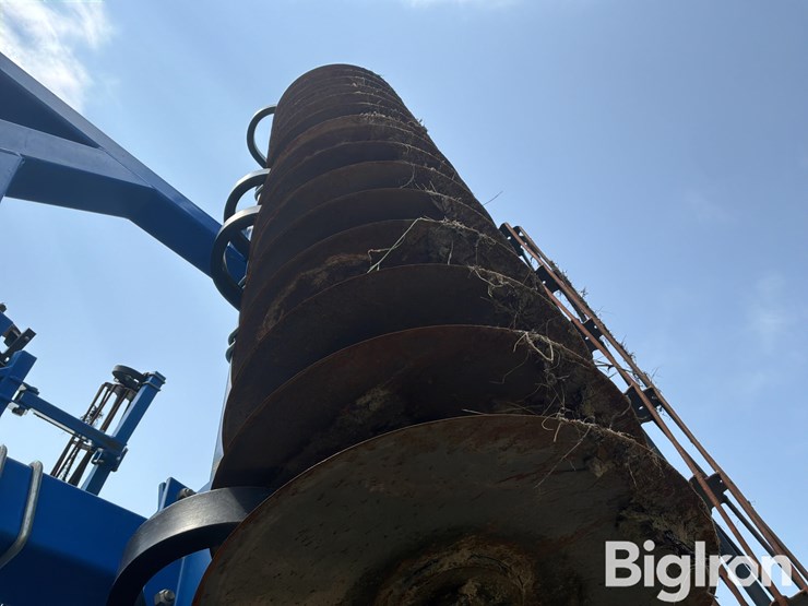 2010-landoll-7431-33-image-19