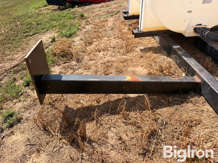 1000-gal-saddle-tanks-w/case-ih-mounting-brackets-image-10