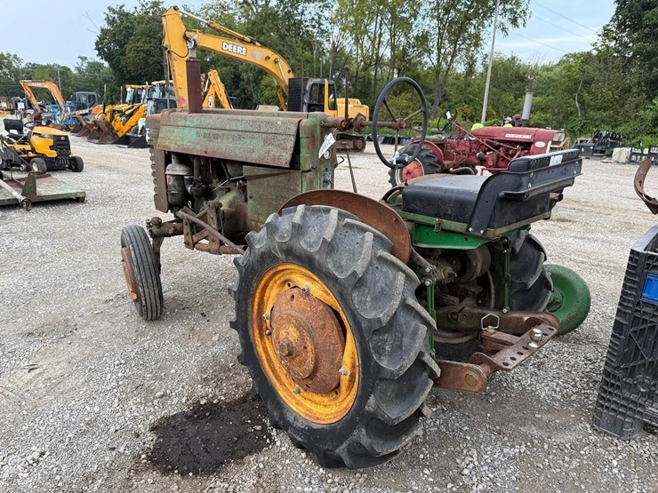 john-deere-m-image-5