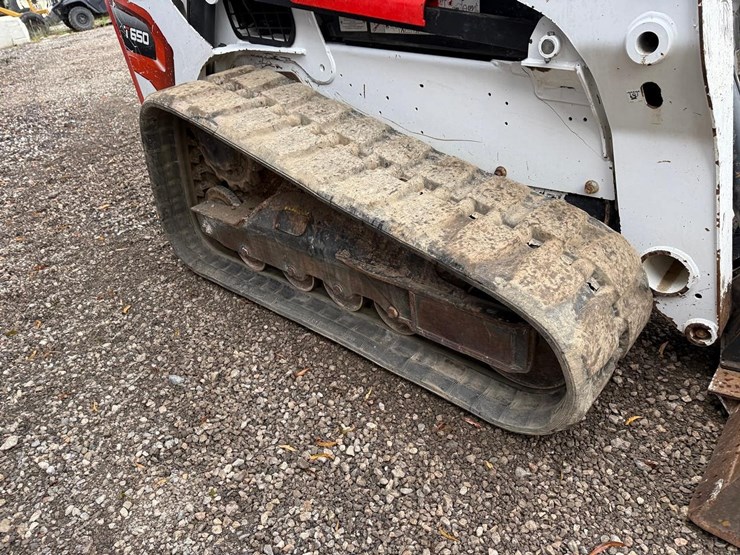 2023-bobcat-t650-image-12