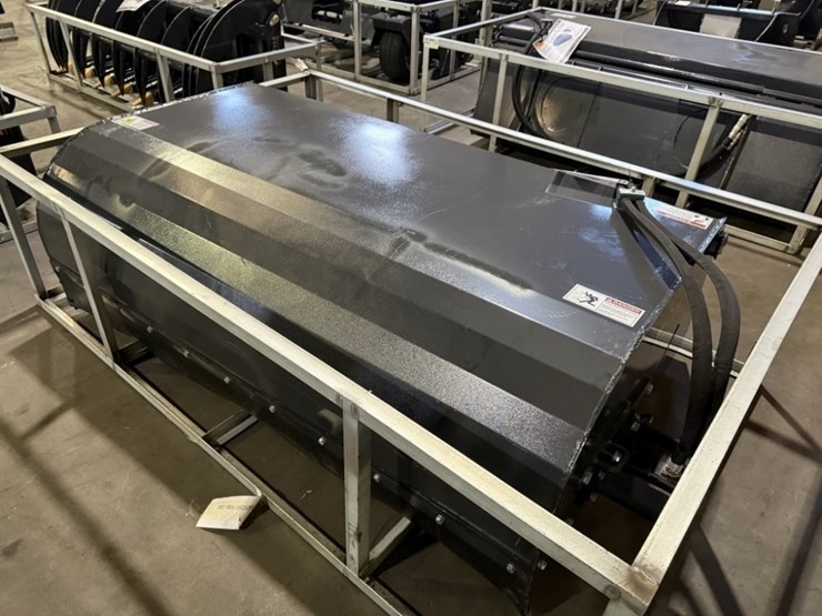2026-arteer-ss-72w-box-broom-image-2
