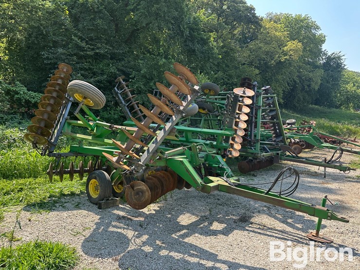 john-deere-630-image-3