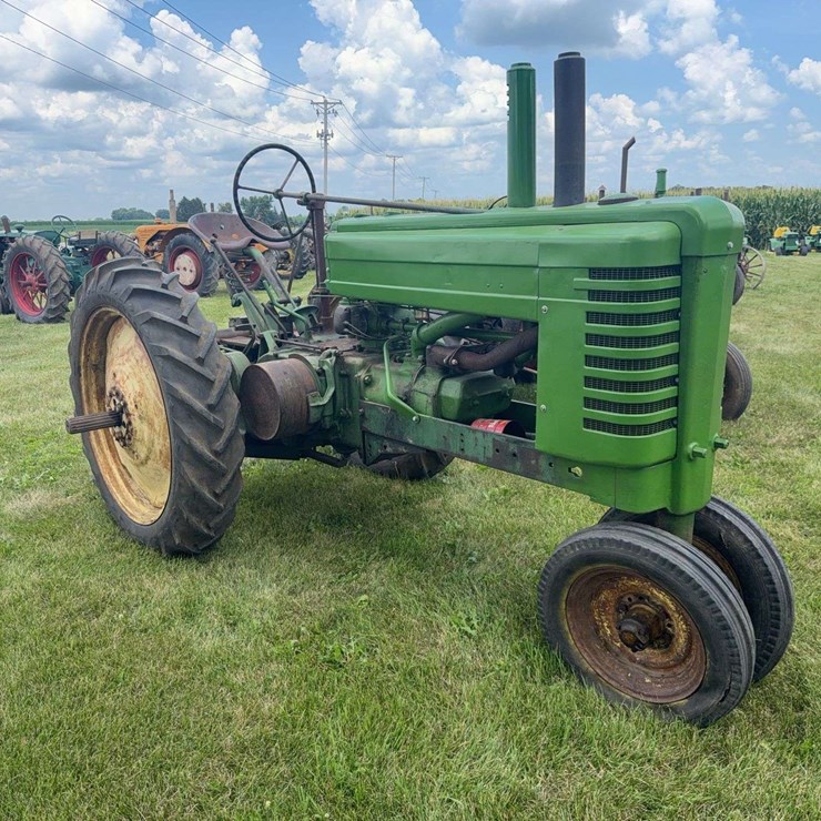 JOHN DEERE A