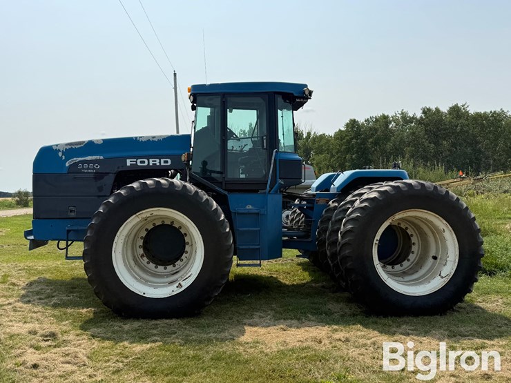1995-ford-9880-image-8