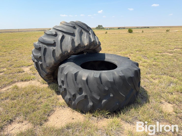 goodyear-30.5l32-tires-image-1