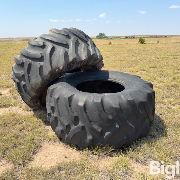 Goodyear 30.5L32 Tires