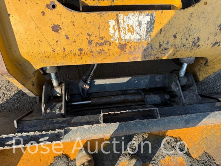 2017-caterpillar-289d-image-16