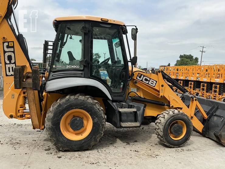 2016-jcb-3cx14-image-5