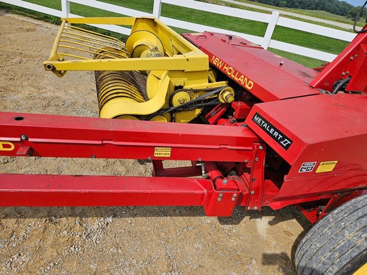 2018-new-holland-790-image-28