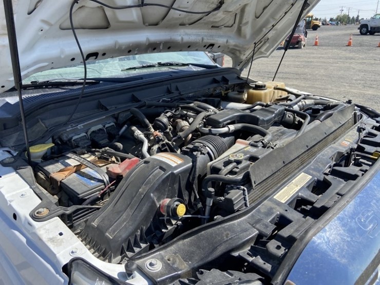 2011-ford-f350-image-41