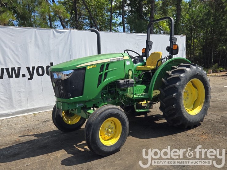 2016-john-deere-5055e-image-1