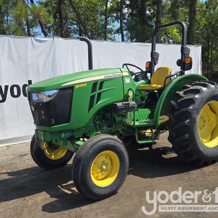 2016 JOHN DEERE 5055E