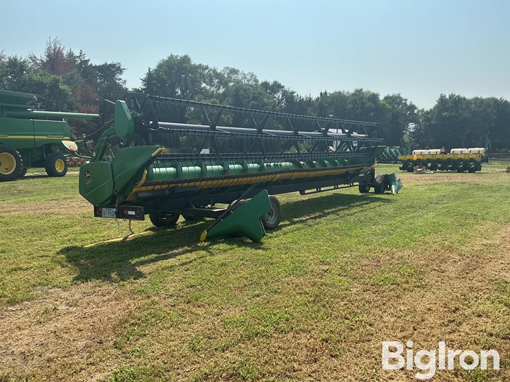 2007-john-deere-630f-image-2