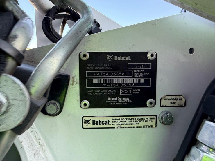 2023-bobcat-s770-image-26