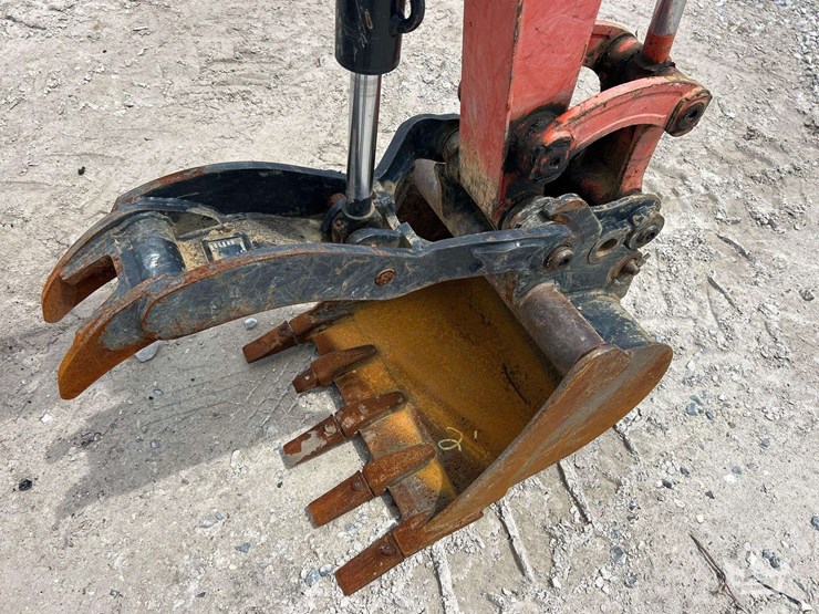 2019-kubota-kx71-3s-image-14