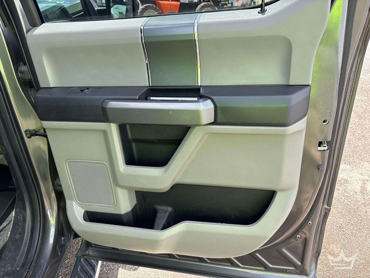 2018-ford-f150-image-21