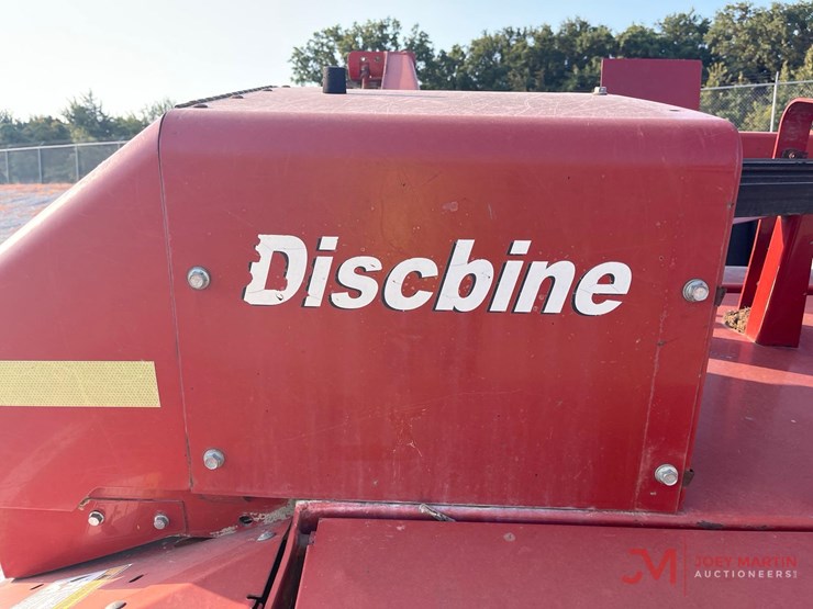 new-holland-h7550-image-11