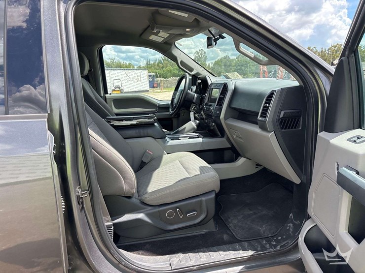 2018-ford-f150-image-16
