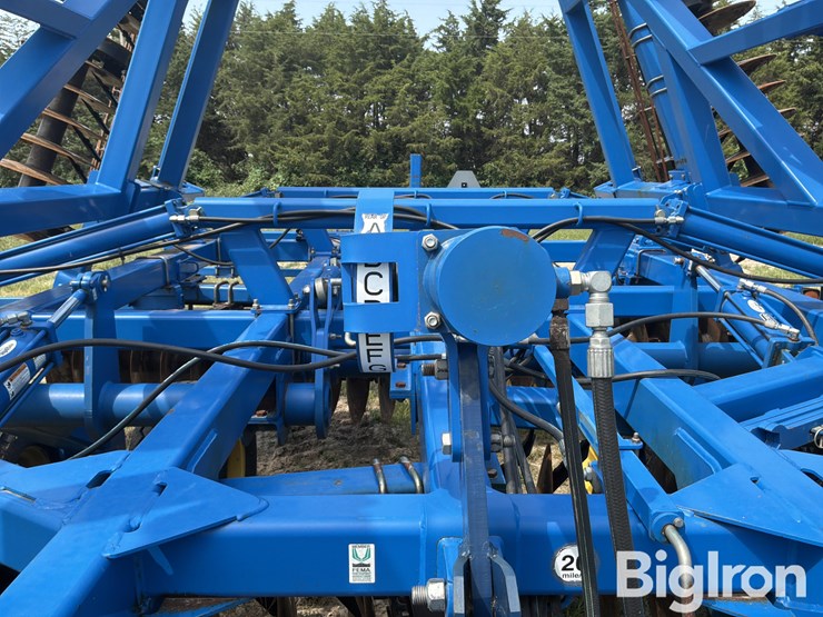 2010-landoll-7431-33-image-13