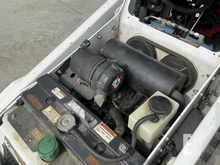 2019-bobcat-mt85-image-16