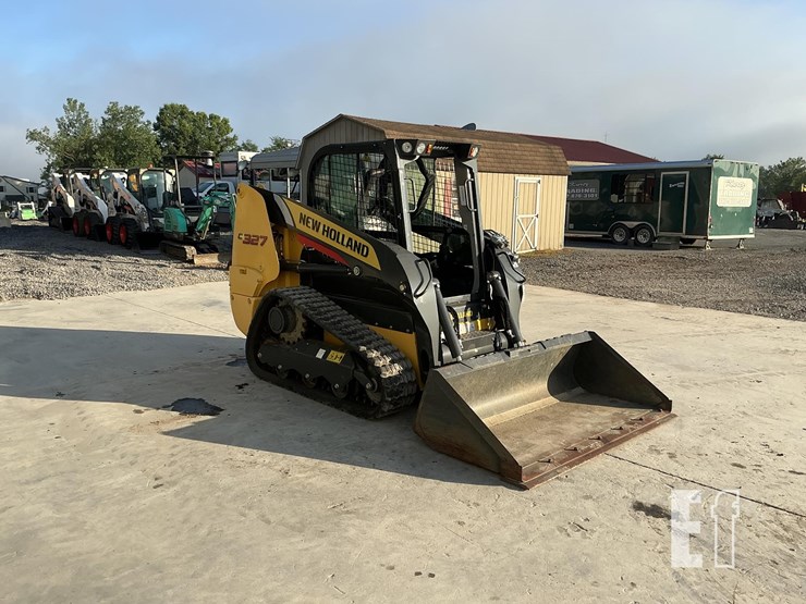 2023-new-holland-c327-image-6