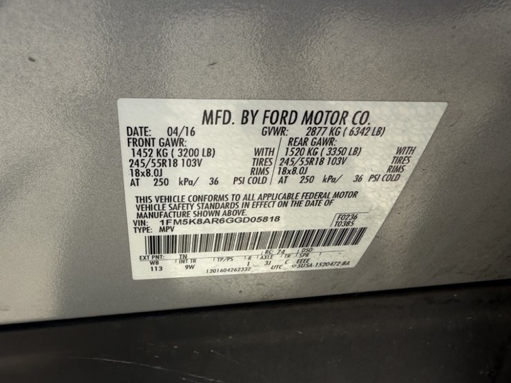 2016-ford-explorer-image-10