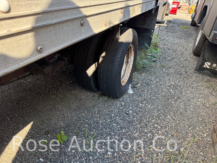2000-ford-e350-image-6