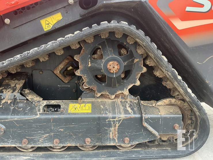 2023-kubota-scl1000-image-9