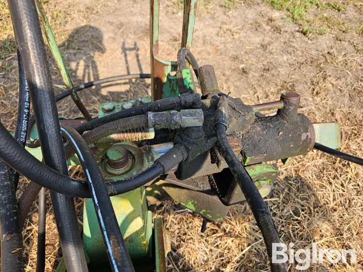 1990-john-deere-2700-image-12