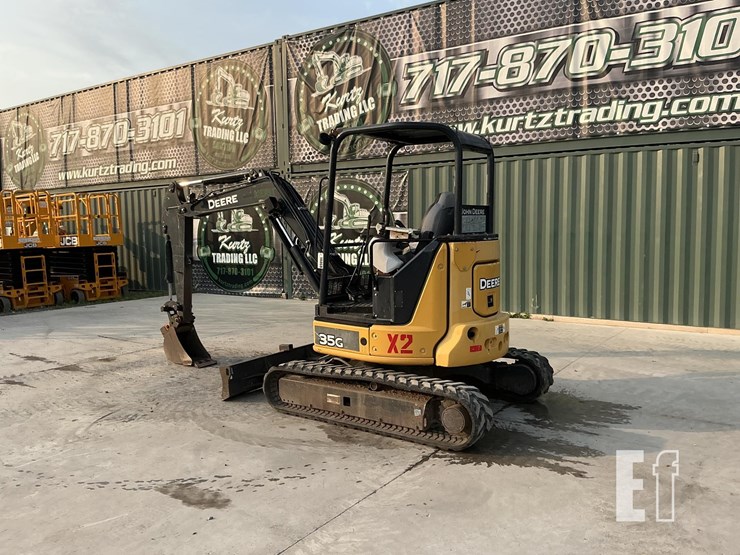 2019-deere-35g-image-2