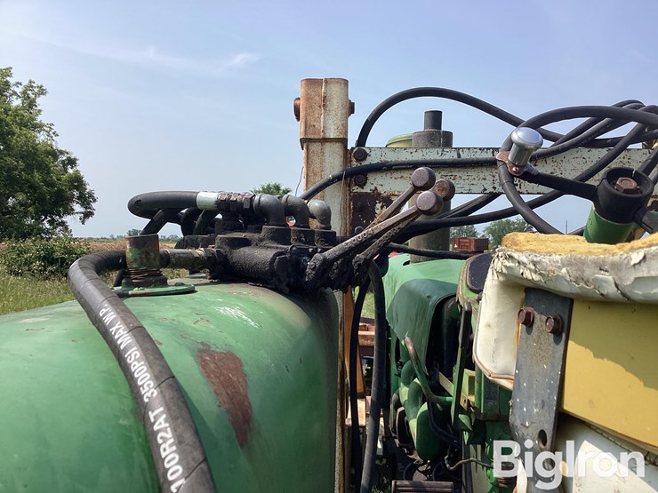 1961-john-deere-4010-image-17
