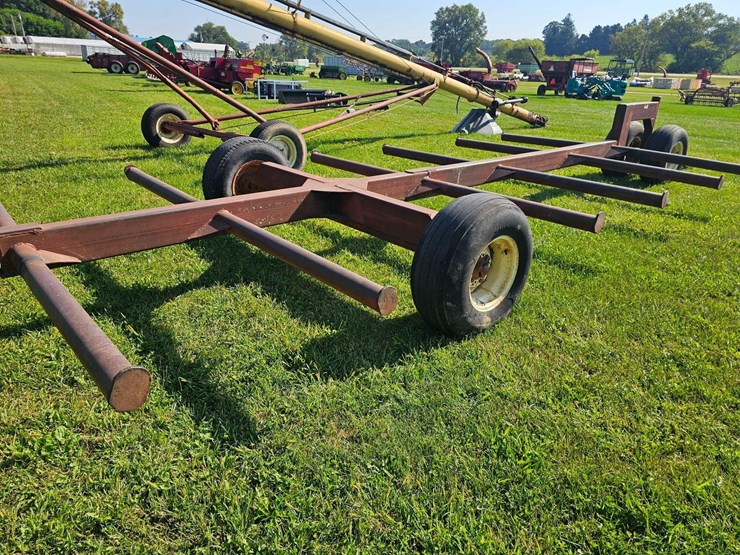 6-bale-trailer-image-7