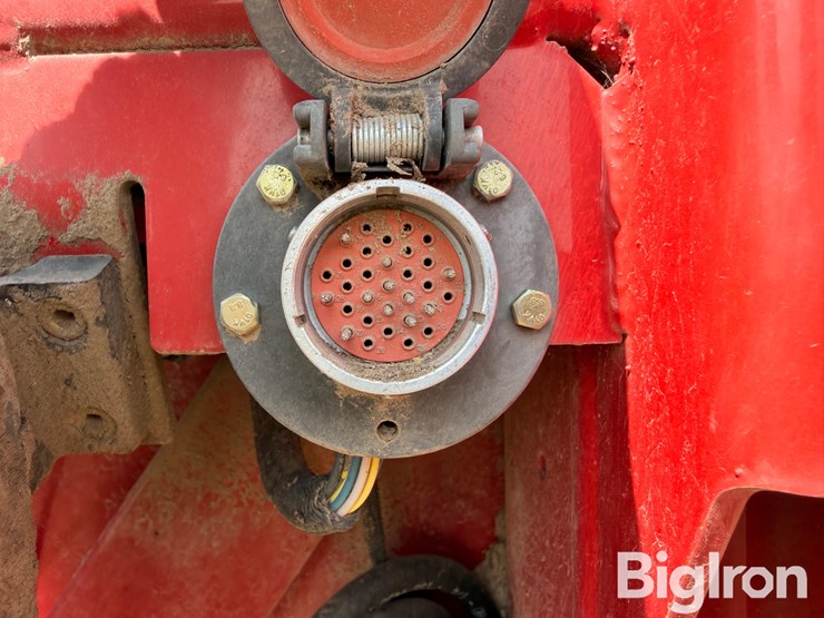 2020-case-ih-4412-image-14