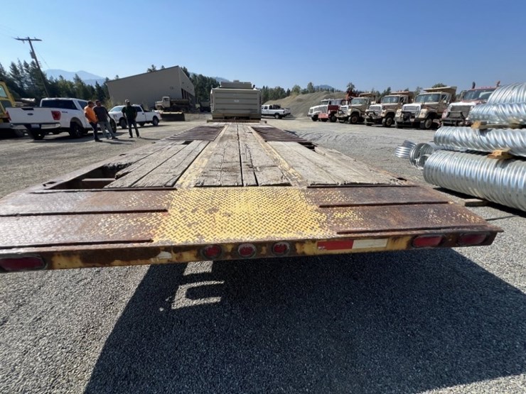 1995-gem-state-tri-axle-equipment-trailer-image-4