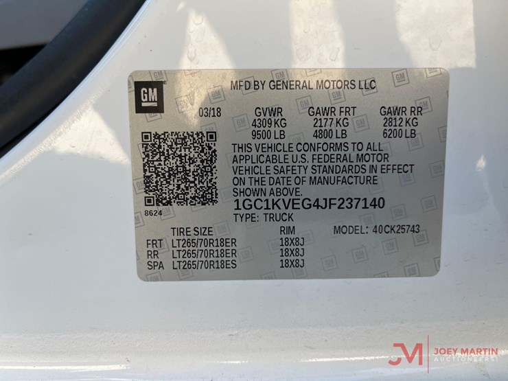2018-chevrolet-2500-image-19