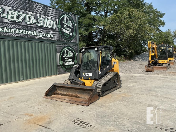 2021-jcb-3ts-8t-image-8