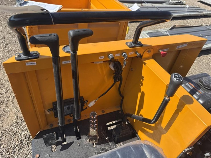 #49-•-crawler-dumper-w/-seat---future-j1500---gas-image-7