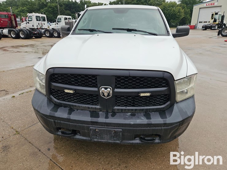 2016-dodge-1500-image-12