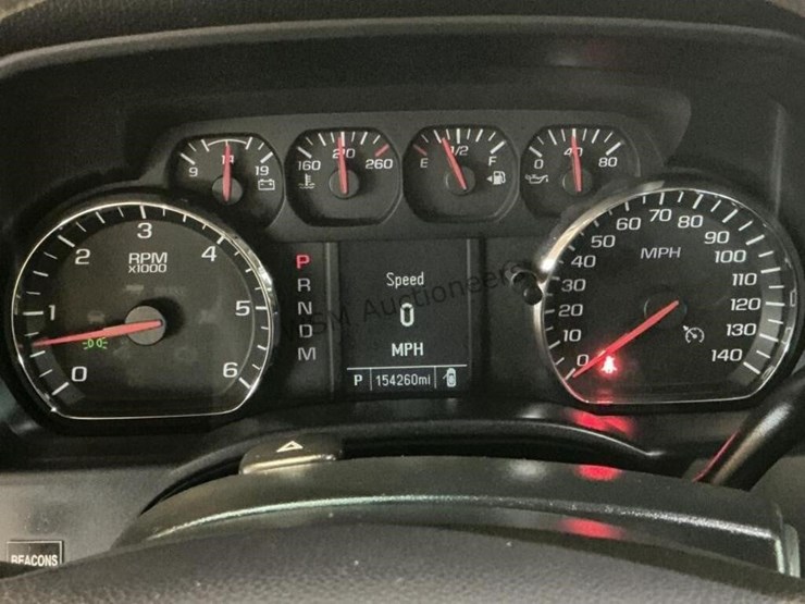2015-chevrolet-silverado-1500-image-18