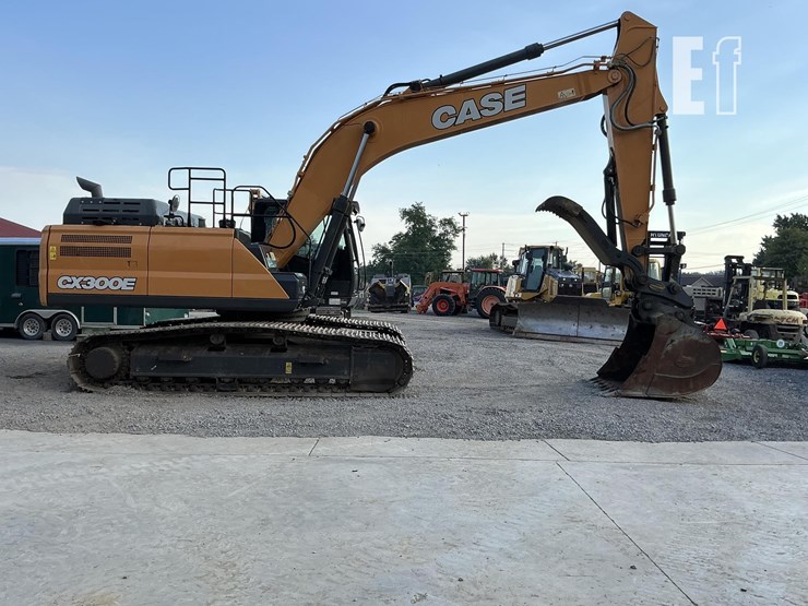 2023-case-cx300e-image-5